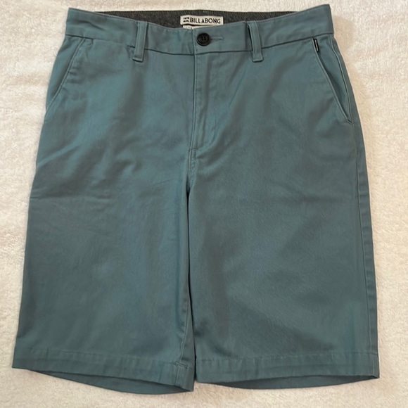 Billabong Other - Billabong Carter Stretch Shorts, size 28